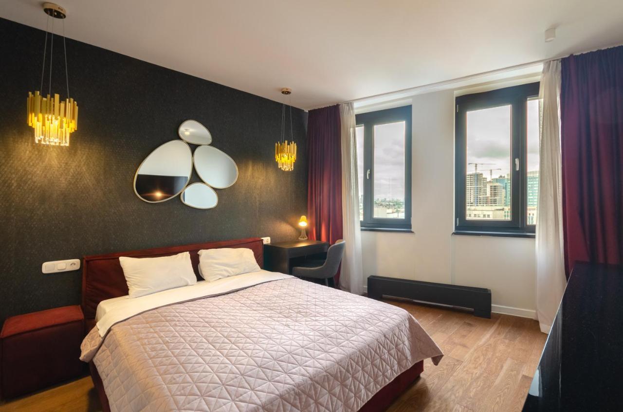 Petrovdom 9-102 In Best Apartment In Rc New York Concept House Kyiv Exterior photo