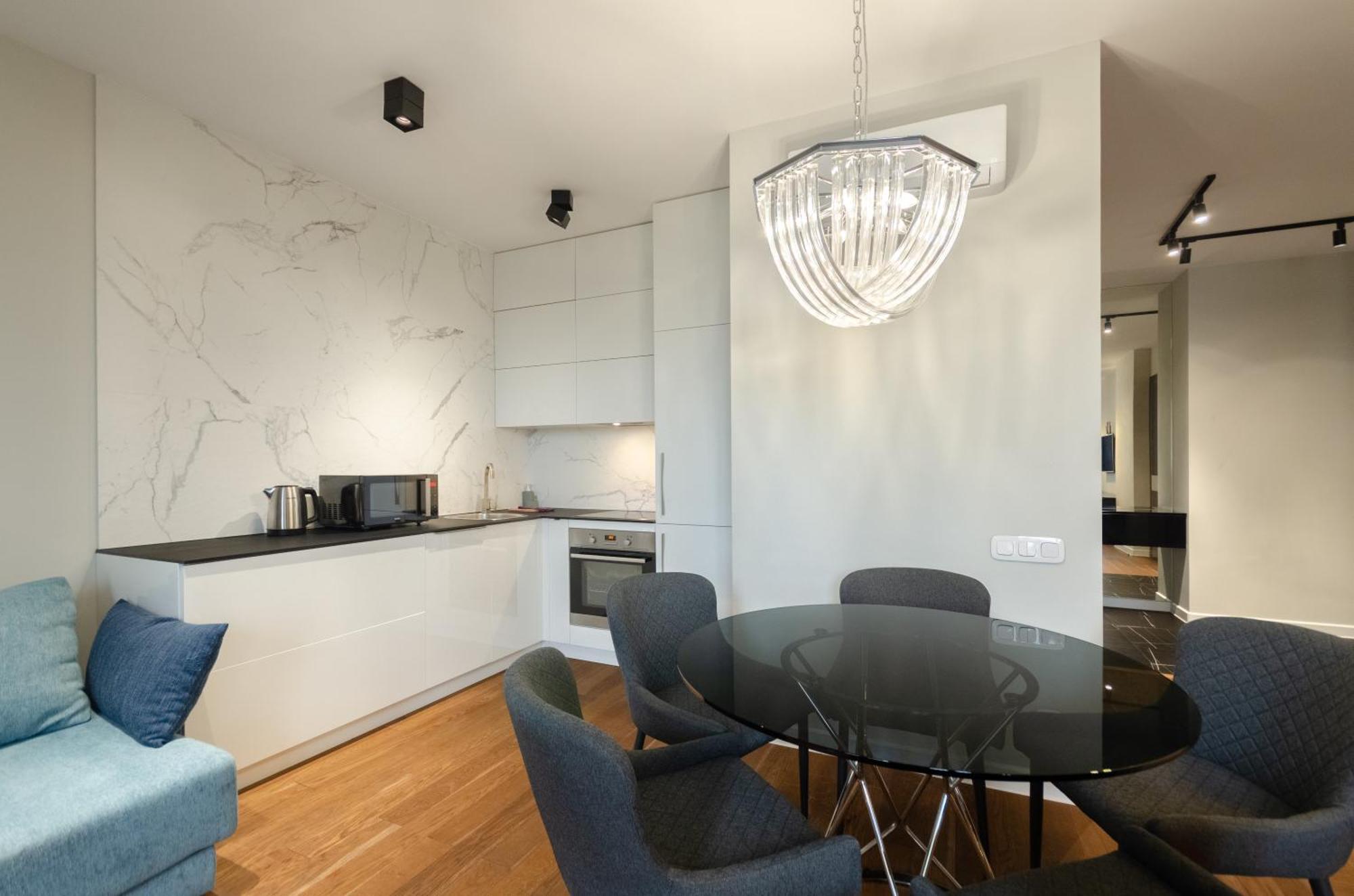 Petrovdom 9-102 In Best Apartment In Rc New York Concept House Kyiv Exterior photo