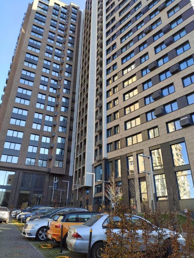 Petrovdom 9-102 In Best Apartment In Rc New York Concept House Kyiv Exterior photo